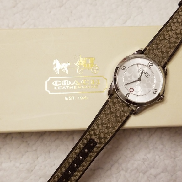Coach watch - Picture 2 of 7